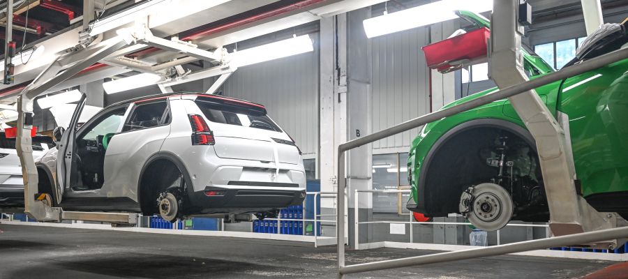 Vom Kompaktwagen zur Kampfdrohne